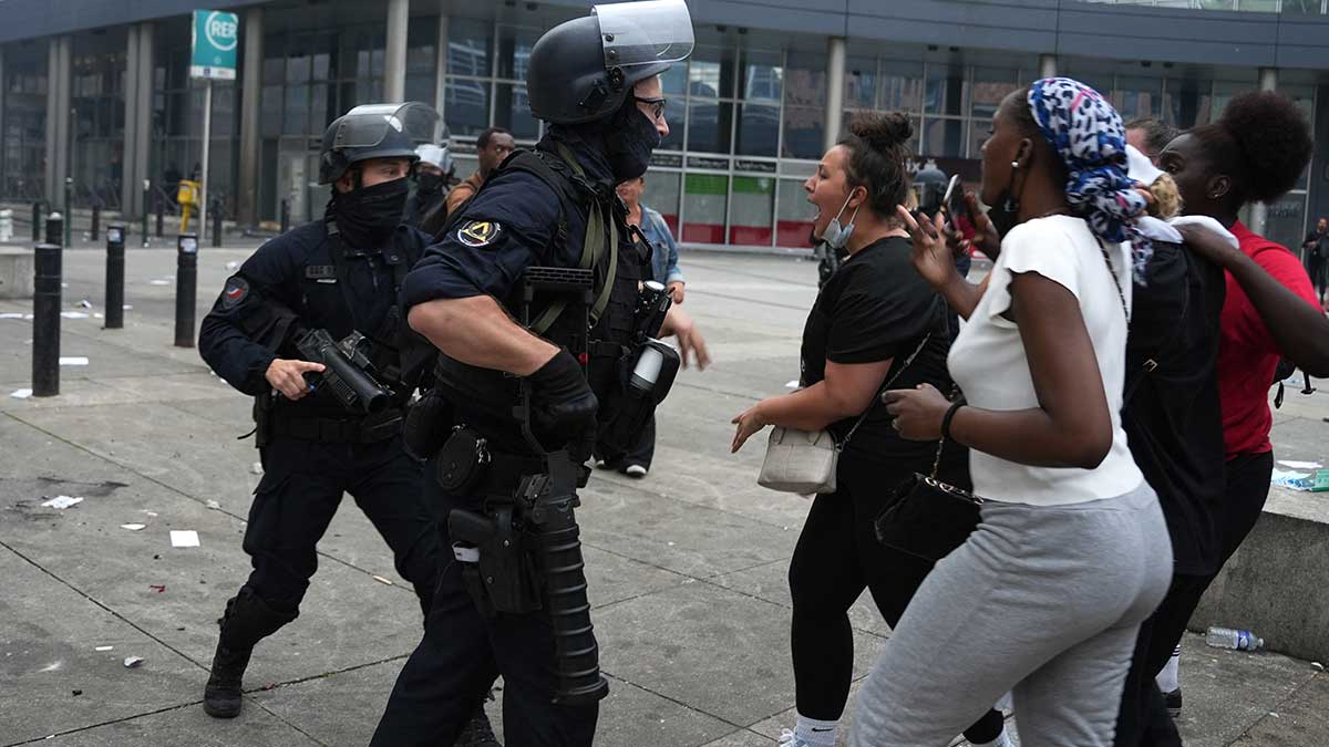 Francia Refuerza Despliegue Policial Tras Noches De Protestas Unotv