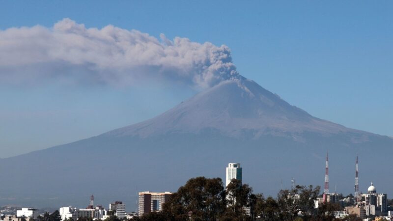 Volc N Popocat Petl Amanece Con Intensa Actividad Este Viernes Unotv