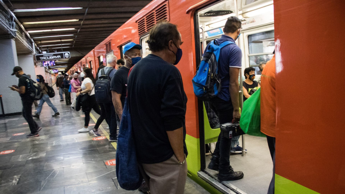 Metro de la CDMX ofrecerá apoyo a la salud mental en estaciones de tres