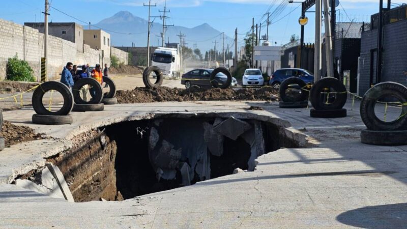 Socav N De Metros Sorprende En El Parque Industrial Chachapa En