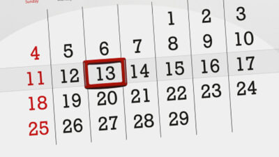 Calendario con origen del martes 13.