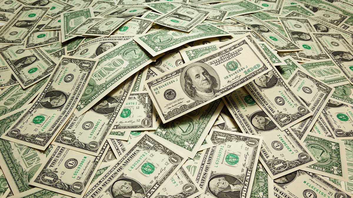 Análisis financiero: El dólar se cotiza en 16.71 pesos en la jornada de hoy 19 de marzo de 2024