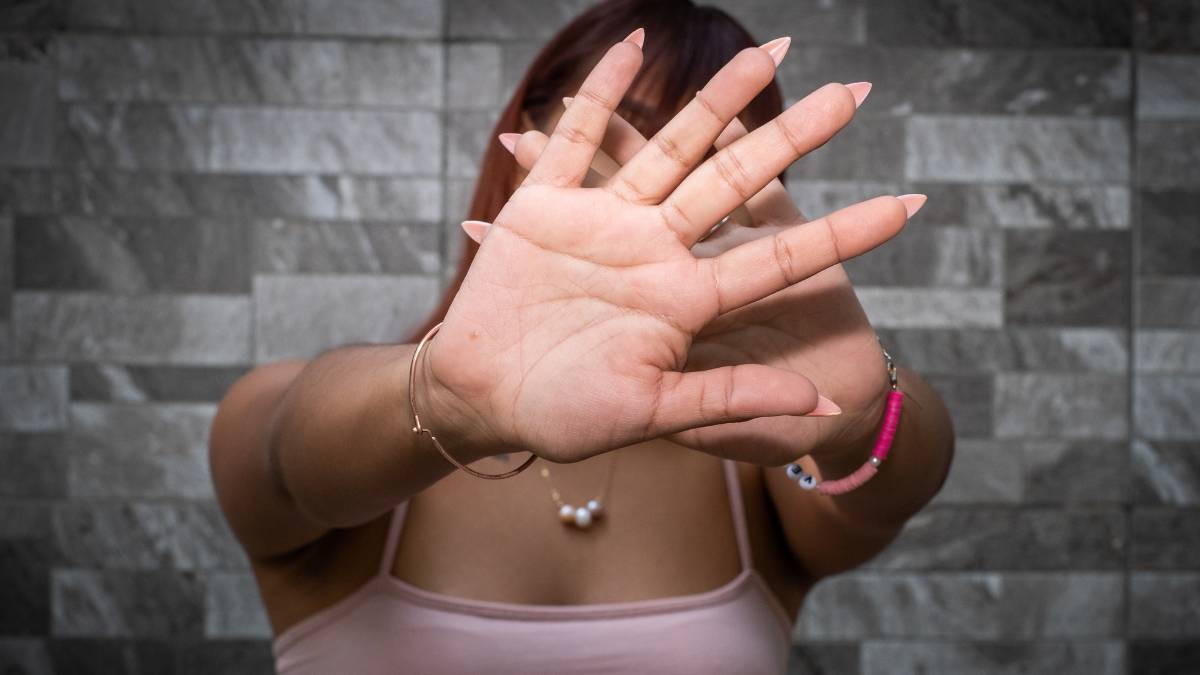 Los graban con el cuerpo de una mujer; autoridades niegan feminicidio en la Anáhuac