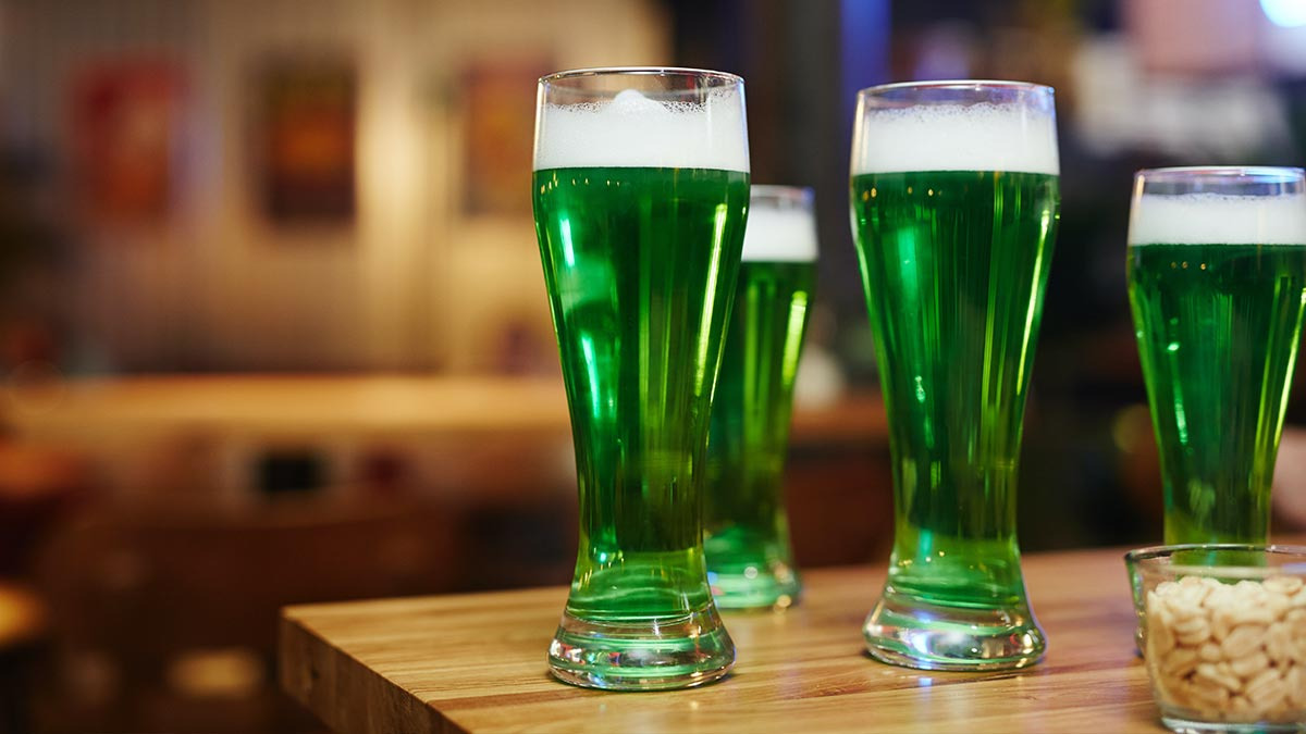 Origen De La Cerveza Verde En El Dia De San Patricio
