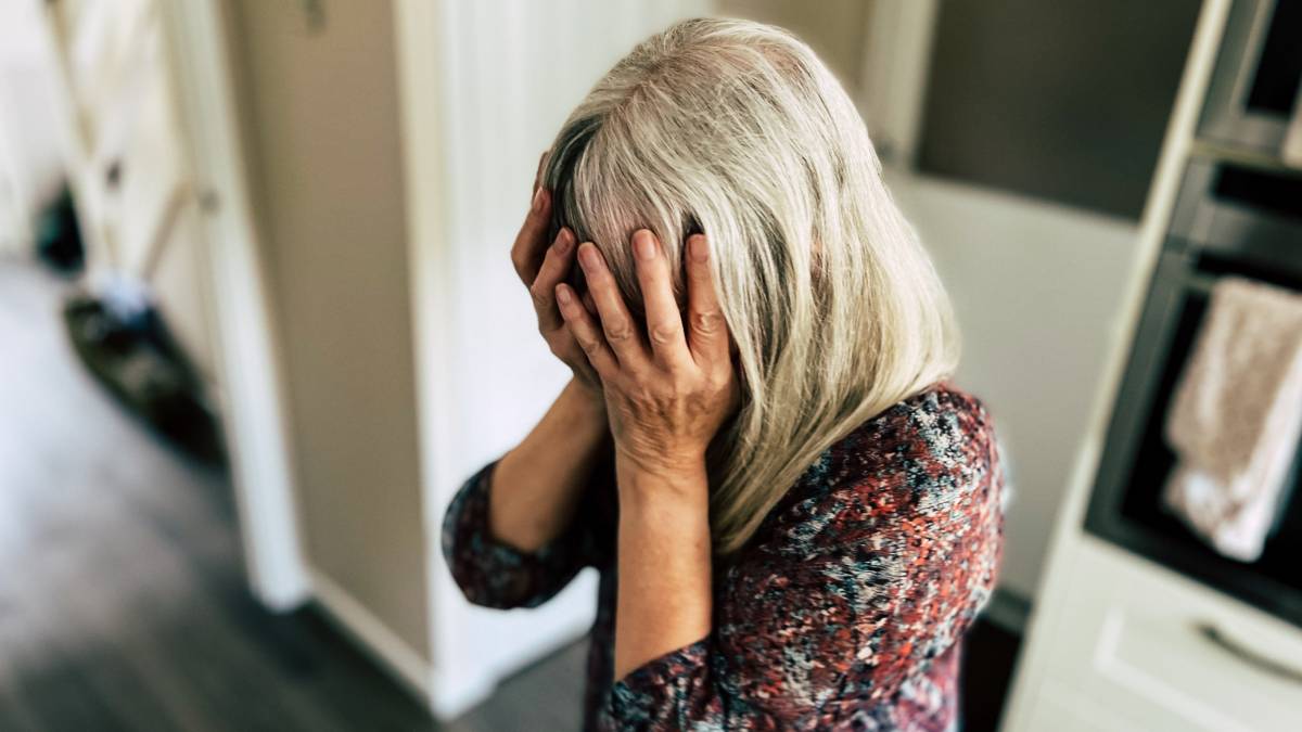 Abuelita Golpeada Por Su Esposo