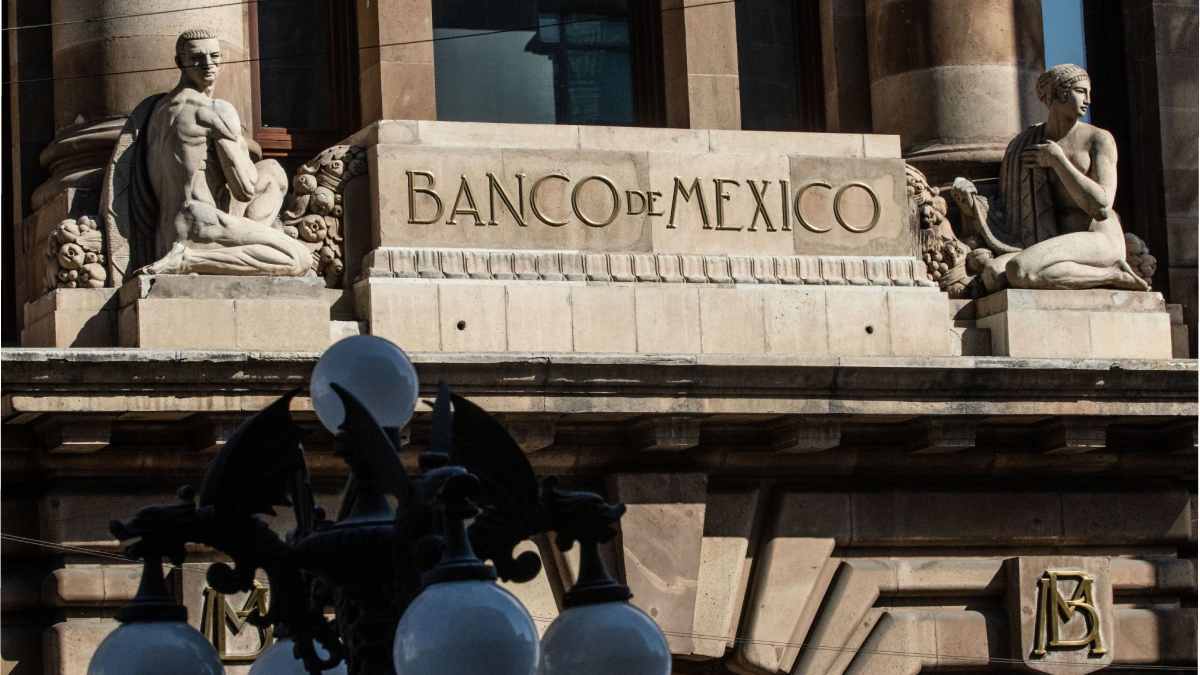 Banxico pone “freno” a aumentos de Tasa de Interés y la mantiene en 11.25%