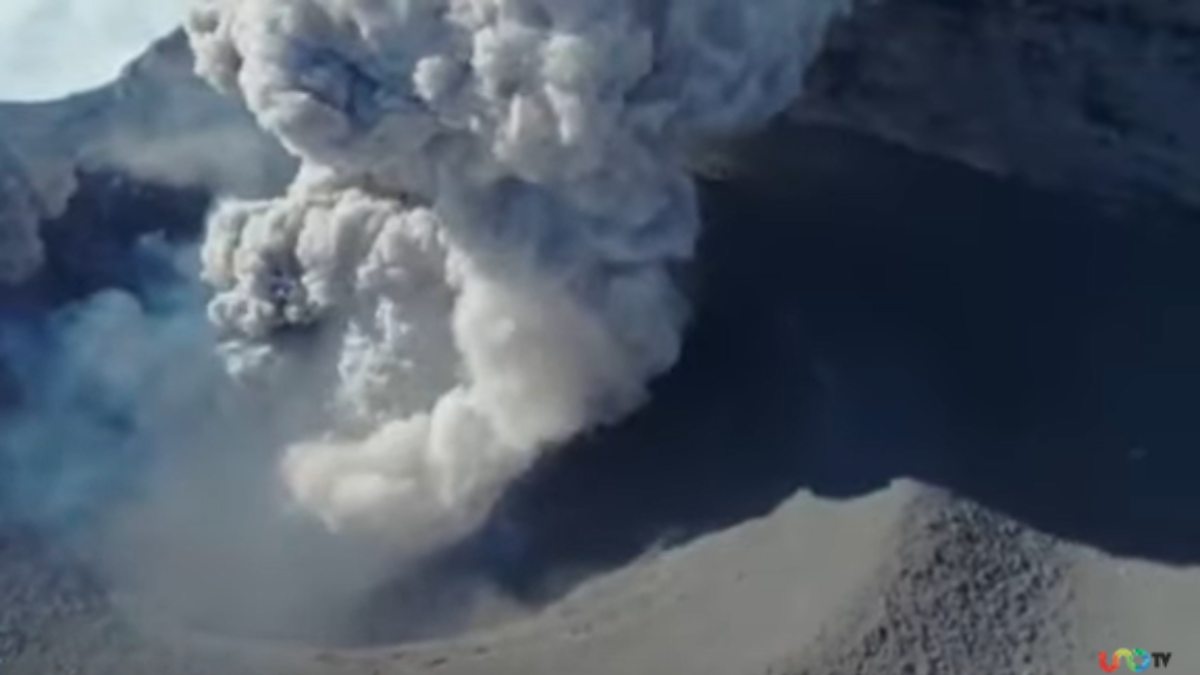 Dron de la Marina capta impresionante video del cráter del Popocatépetl