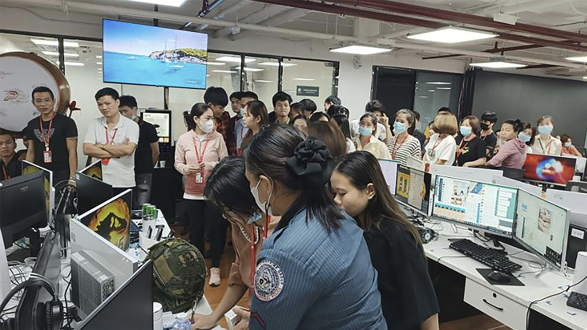 Liberan en Filipinas a mil personas obligadas a realizar estafas en línea