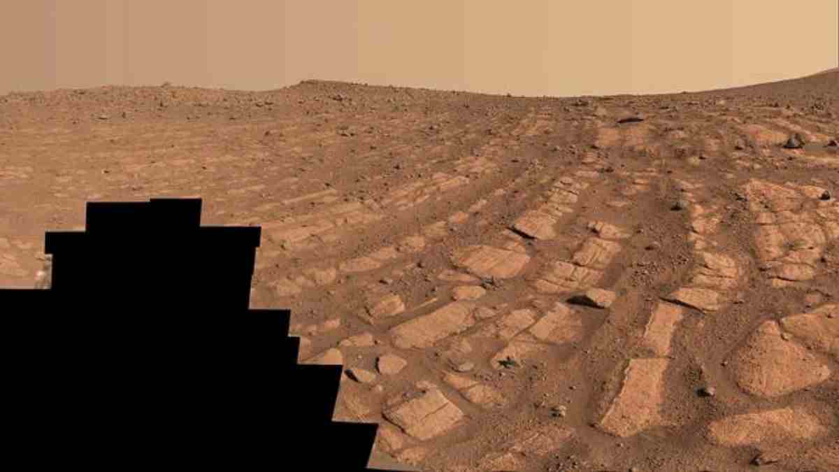 NASA revela imágenes de un posible río salvaje en Marte