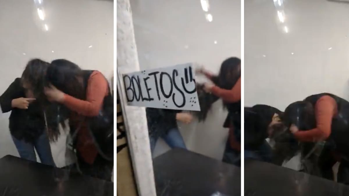 Taquilleras del metro se pelean a jalones de cabello y se vuelven virales