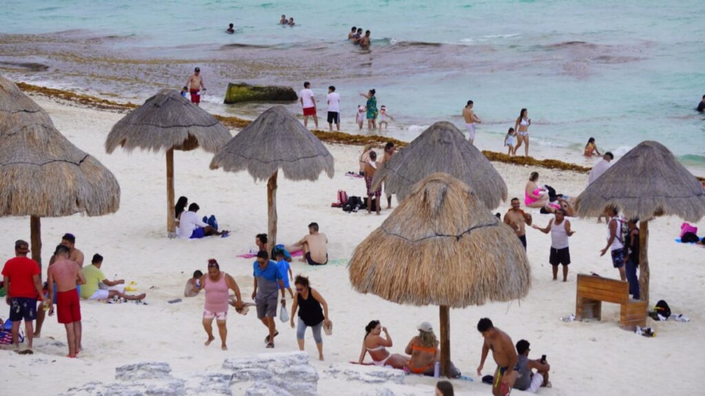 Calor y posibilidad de lluvias en Quintana Roo