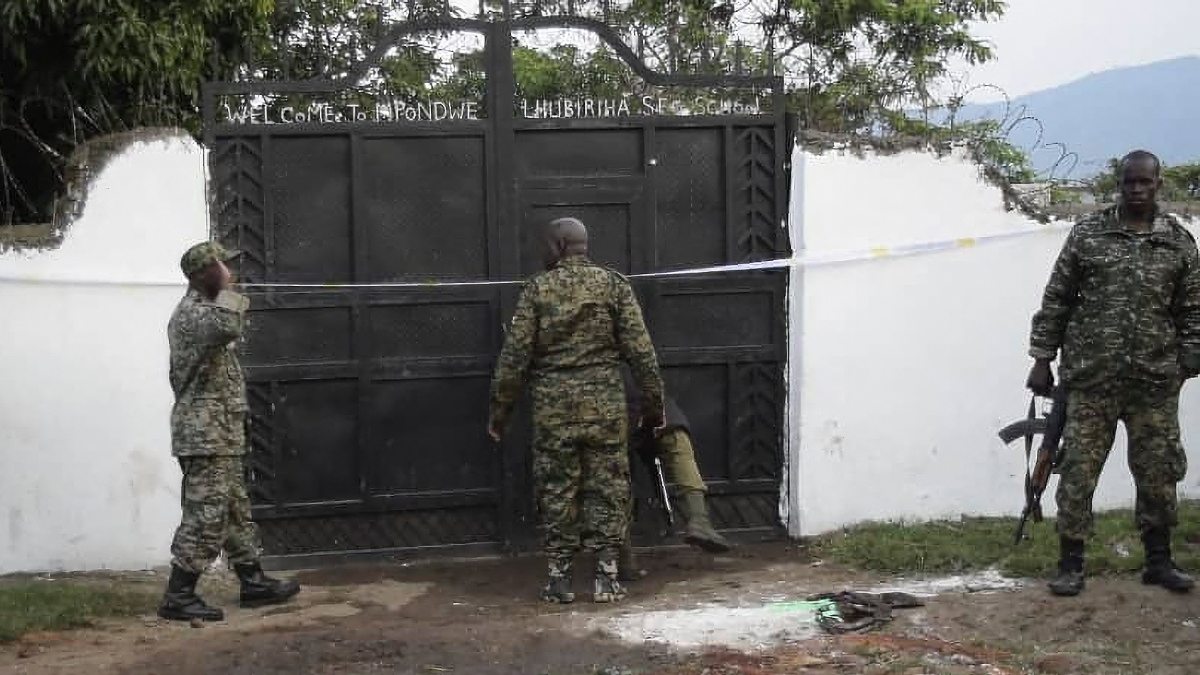 Tragedia en Uganda: Ataque yihadista en colegio deja 41 muertos; la mayoría eran estudiantes