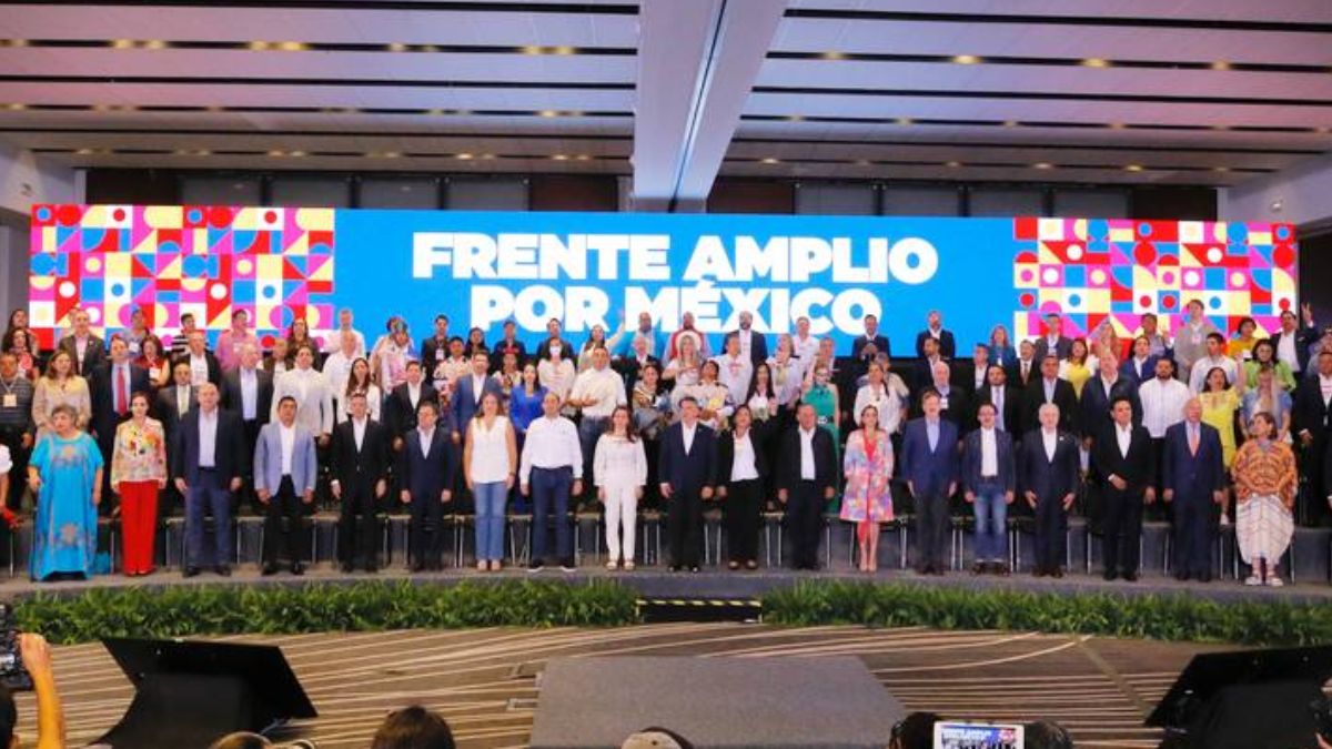 Va por México presenta el Frente Amplio por México para elegir al candidato de 2024