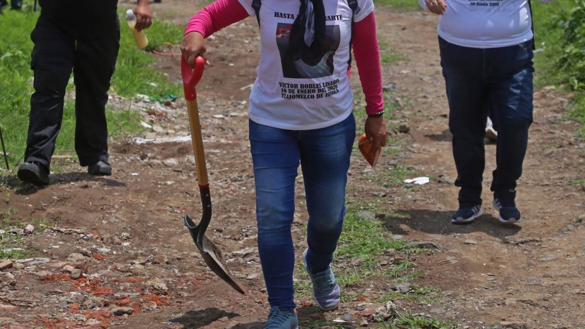 Madres buscadoras localizan 29 bolsas con restos humanos en Tlajomulco, Jalisco
