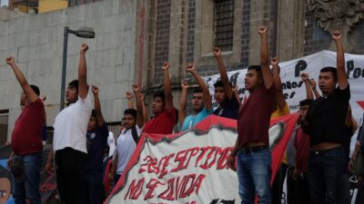 Marchas CDMX: protesta por el aniversario de la desaparición de los 43 normalistas de Ayotzinapa