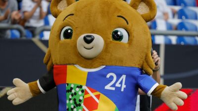 Mascota Eurocopa 2024 Oso