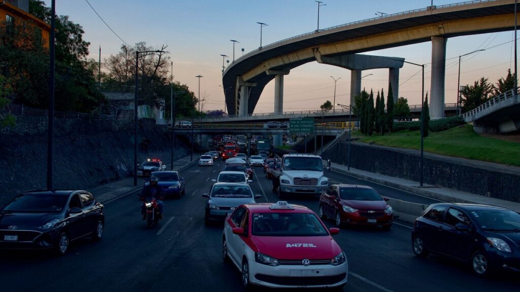 México-Cuernavaca: alertan por bloqueo en la libre y de cuota