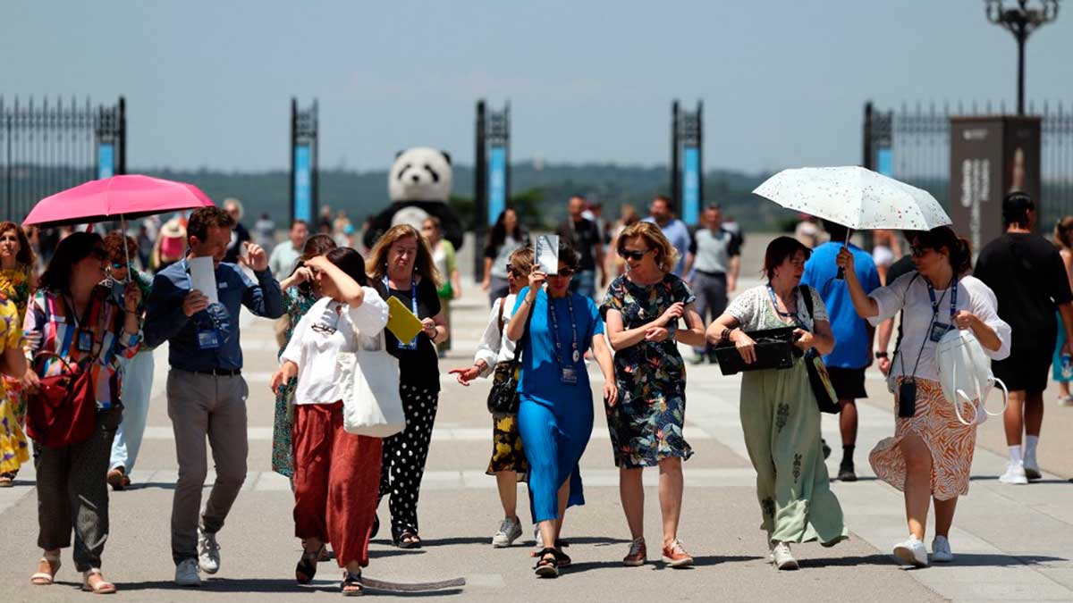 España sufre su primera ola de calor del verano; esperan temperaturas de hasta 44 °C