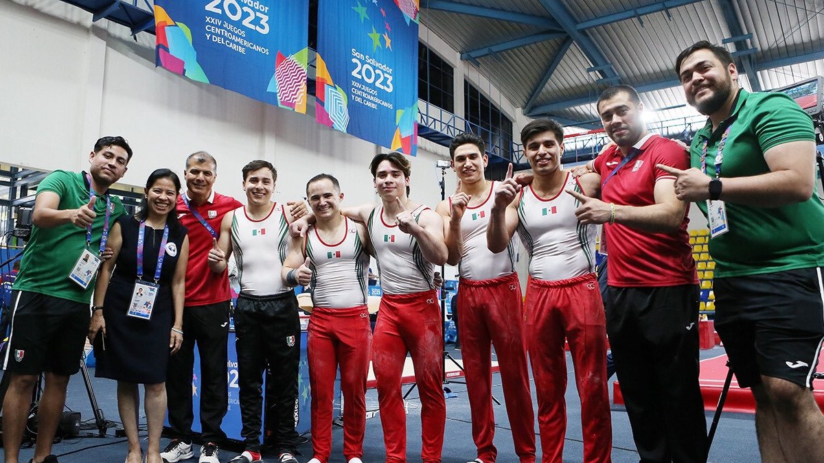 Alexa Moreno y equipo mexicano de gimnasia arrasan en Juegos  Centroamericanos y del Caribe - AS México