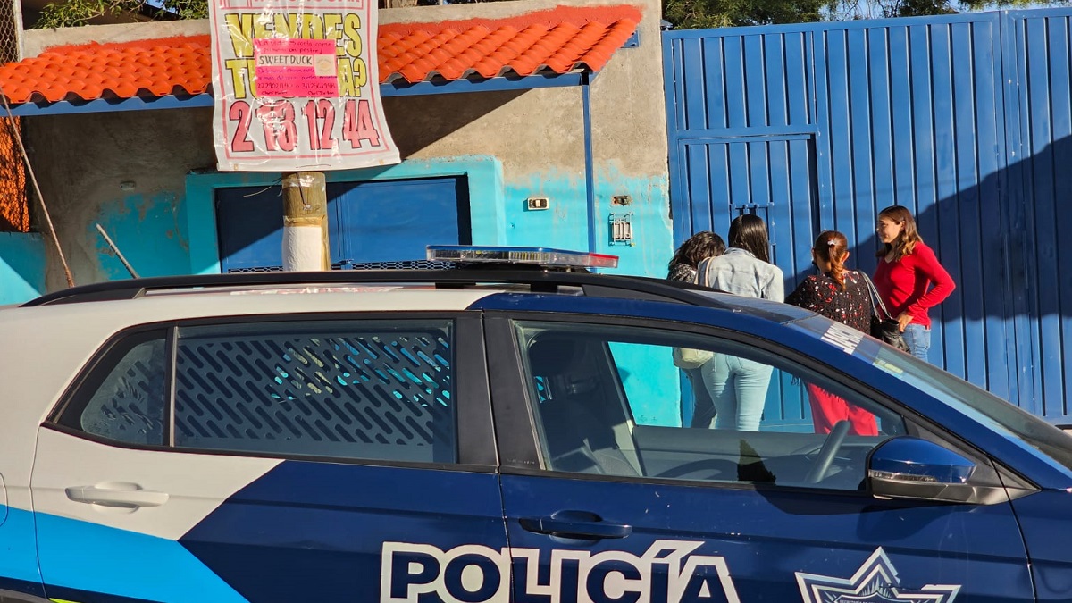 Roban cerca de 200 computadoras en 3 escuelas de Puebla; autoridades investigan