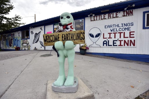 Negocio de souvenirs extraterrestres en el Área 51
