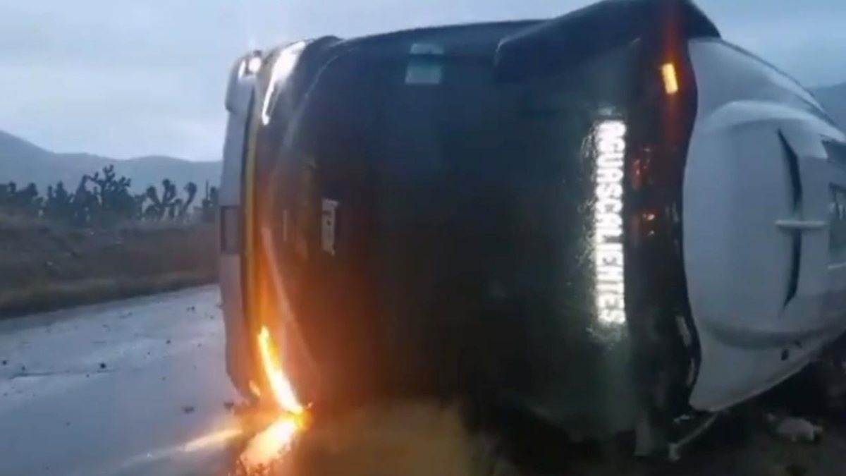 Accidente mortal en Zacatecas: volcadura de autobús deja ocho muertos y 30 heridos