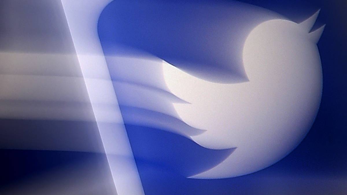 ¡Adiós Larry! Se va el pájaro azul de Twitter, es reemplazado por una “X” que ya es visible en la red social