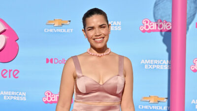 America Ferrera barbie jugar película