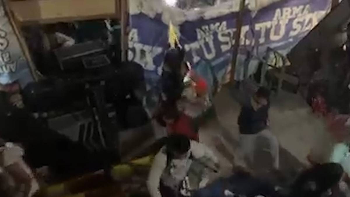 Matan a 2 y hieren a 20 personas durante baile sonidero en San Luis Potosí