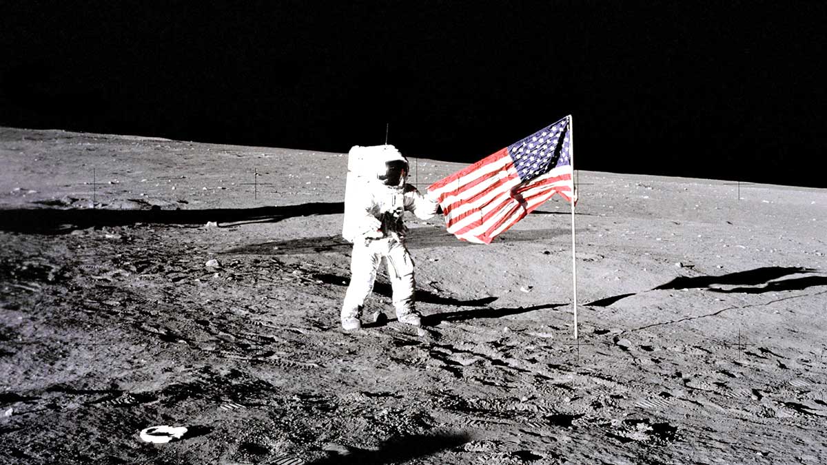 ¿Por qué se dice que el hombre nunca llegó a la Luna en 1969?, la NASA lo explica