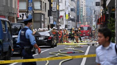 Incendio en edificio de Japón