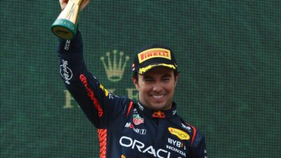 Checo Pérez llegó en tercera posición