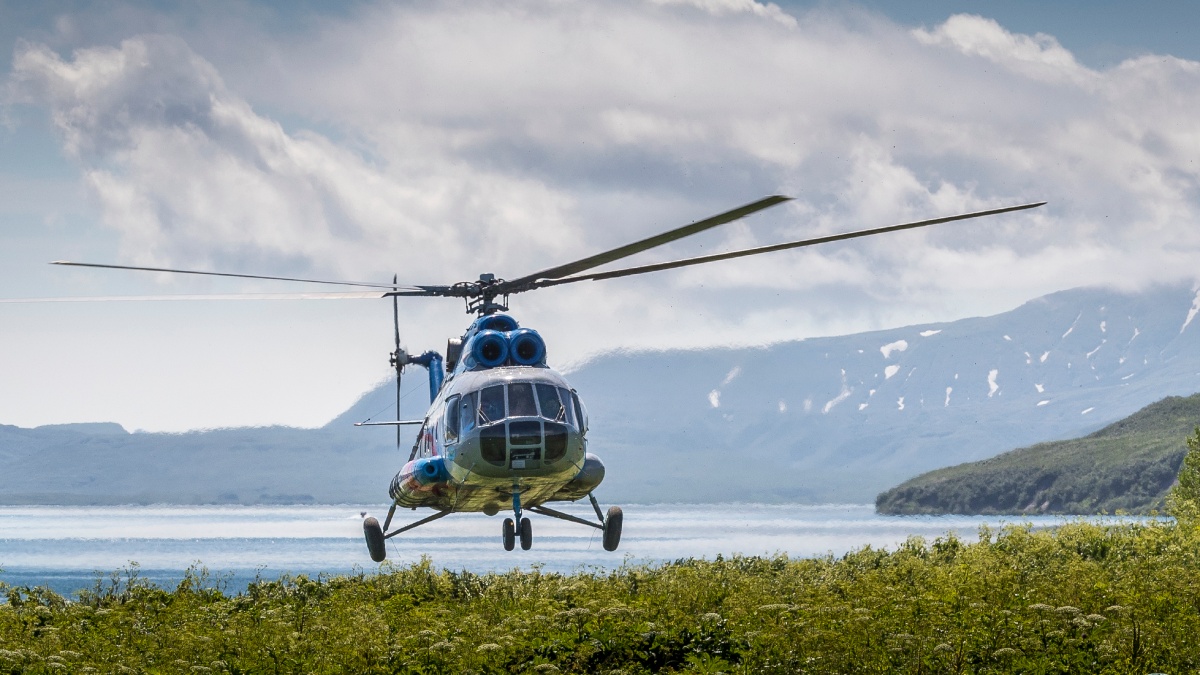 Al menos cuatro muertos y 10 heridos por caída de helicóptero con turistas en Siberia