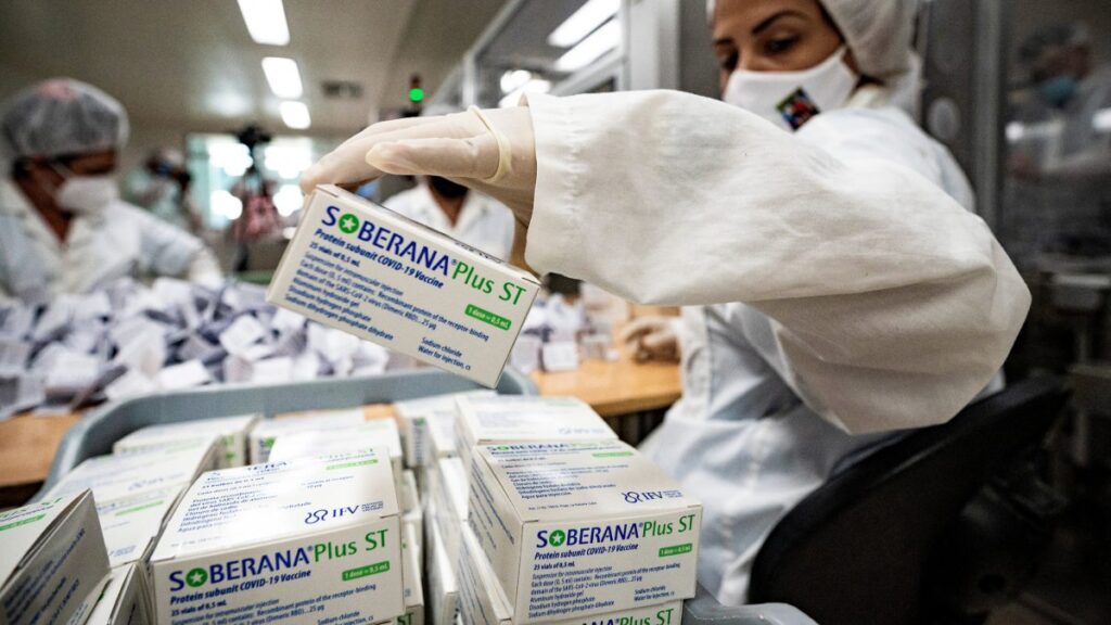 Cajas de vacunas Soberana hechas en Cuba