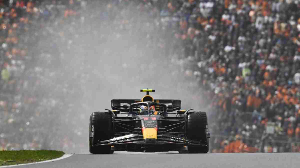 Checo Pérez largará séptimo el GP de Países Bajos 2023 tras una accidentada clasificación… ¡hubo dos choques!