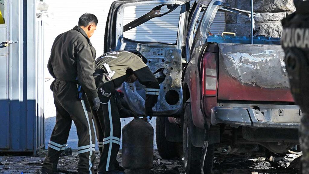 Ecuador violencia y coches bomba