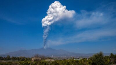 Erupcion Volcan Etna