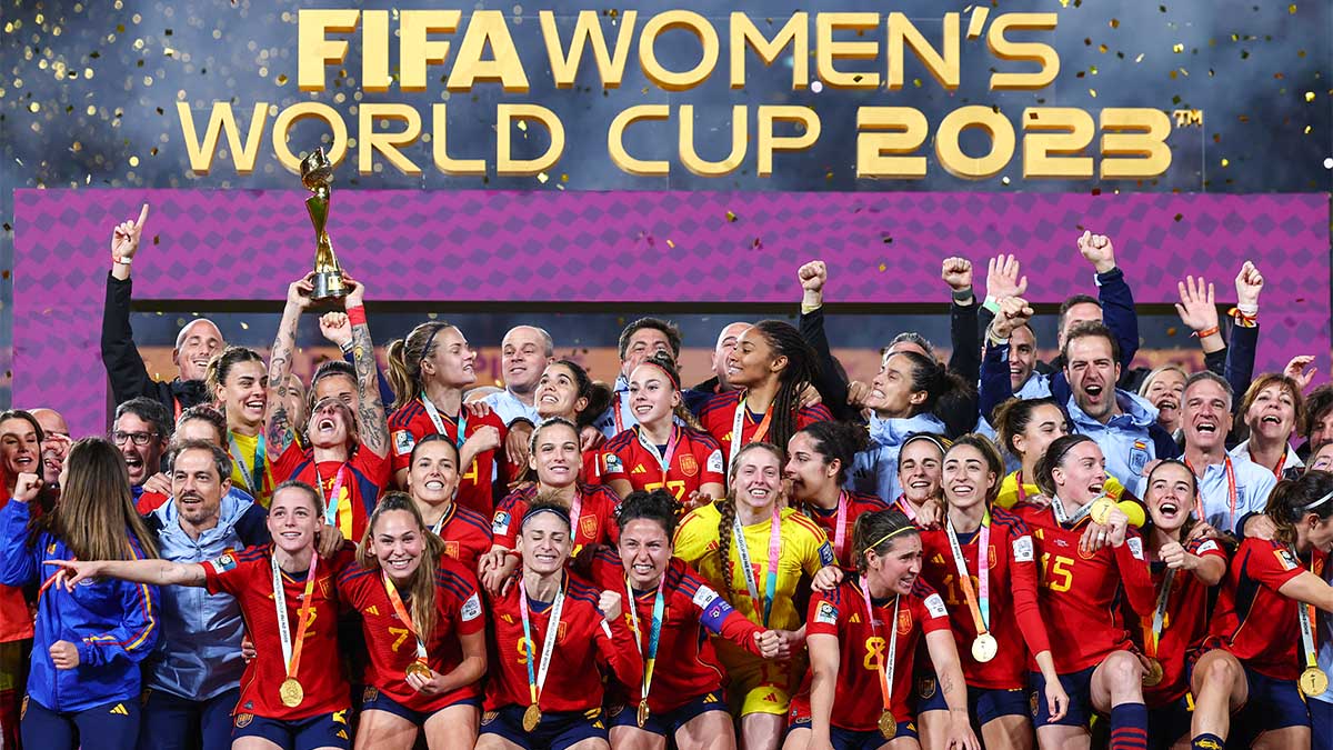 España gana el Mundial Femenil y Jenni Hermoso festeja a la mexicana