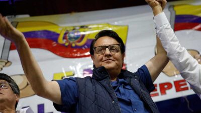 Fernando Villavicencio presentó denuncias de irregularidades en contratos estatales. Foto: AFP