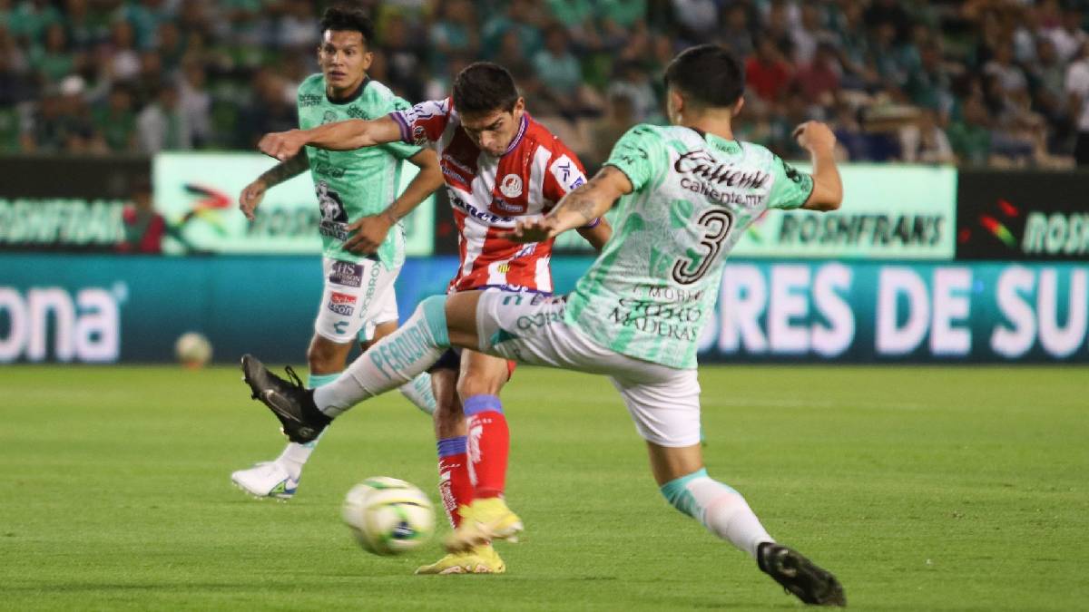 Atlético San Luis se impone ante León, gana con tres goles y sube en la general