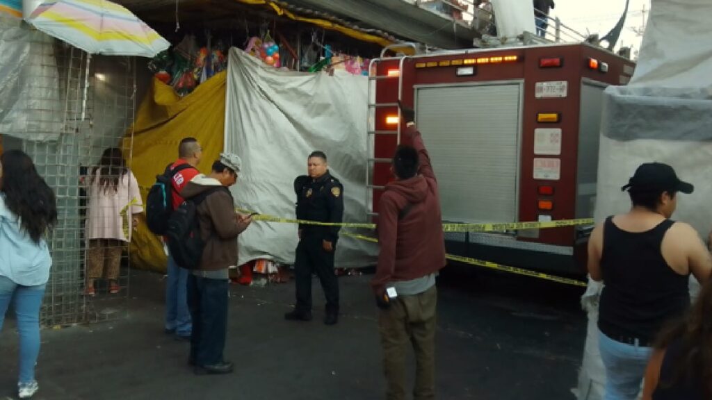 Mercado Sonora: incendio consume puesto semifijo