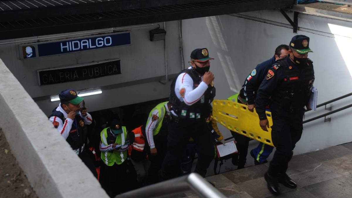 Mueren dos personas arrolladas por convoy del Metro de CDMX; FGJCDMX investiga el caso