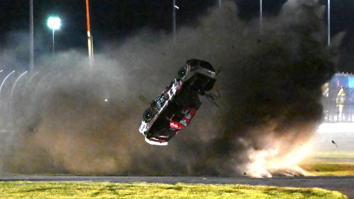 Violento accidente manda a Ryan Preece al hospital en NASCAR
