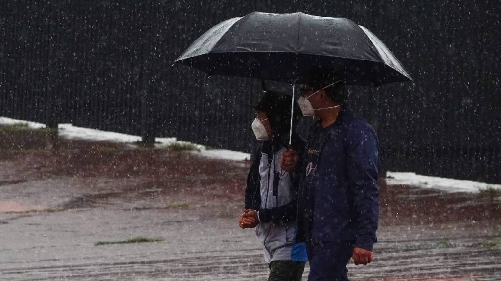 Regreso a clases con lluvias en la CDMX