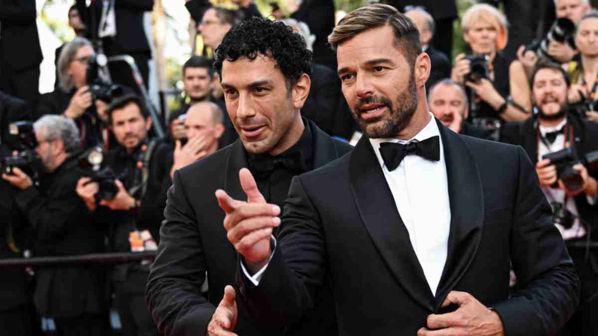 Ricky Martin y Jwan Yosef alcanzan un acuerdo de divorcio, según documentos judiciales