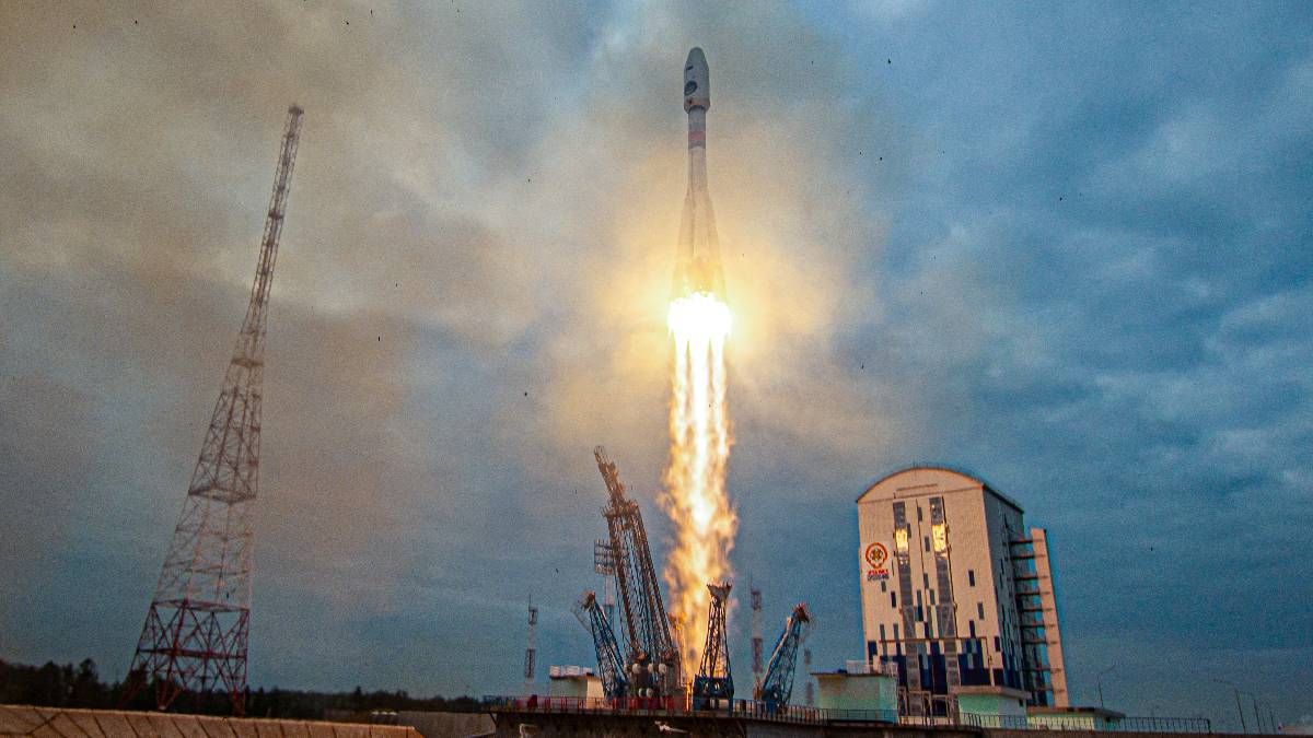 ¡No lo logró! Sonda rusa Luna-25 se estrella contra la Luna