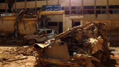 Libia teme crisis sanitaria por muertos tras inundaciones