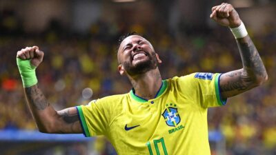 Neymar rompe el récord goleador de Pelé