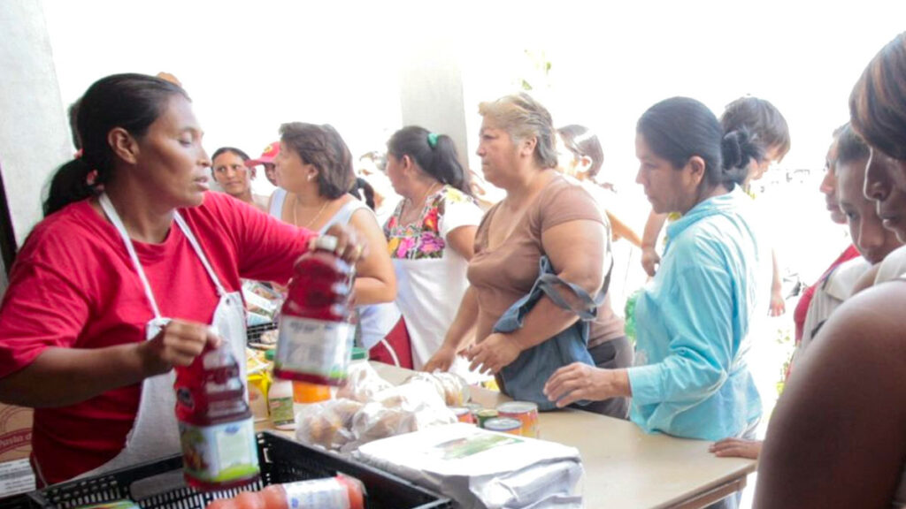 ¿Cómo obtener una despensa del banco de alimentos?