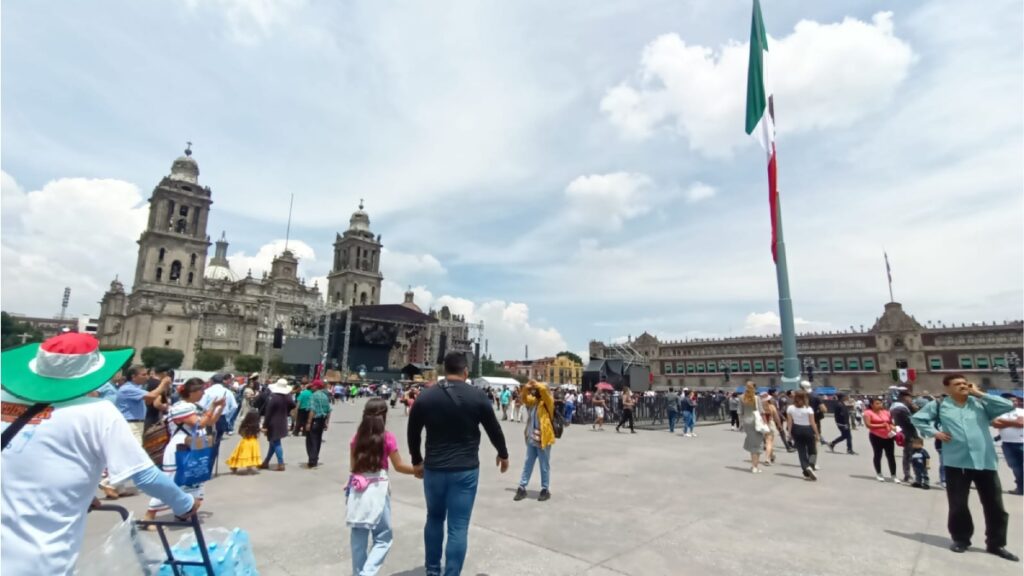 ¡Viva México! CDMX alista últimos detalles para el Grito de Independencia en el Zócalo
